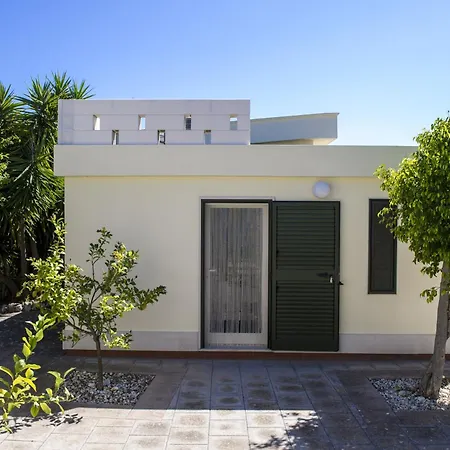 Villa Lamandia-3