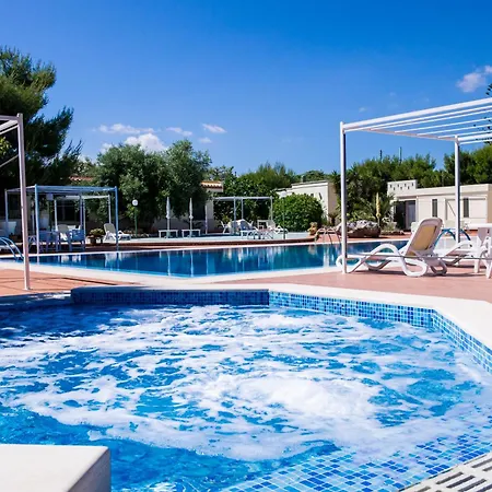 Villa Lamandia-2