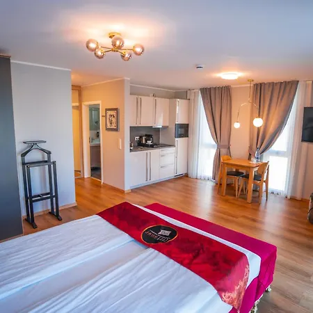 Boardinghouse City Home - Living-3