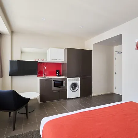 Abode Woden-2