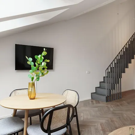 Limehome Prague Muza-2