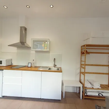 Blanq Marina Suites-2