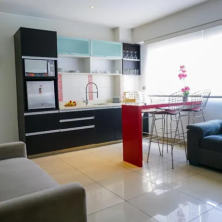 Apart Hotel Petit Palace Suites-3