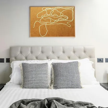 Sonder By Marriott Bonvoy Trastevere Apartments Piazza Trilussa-3