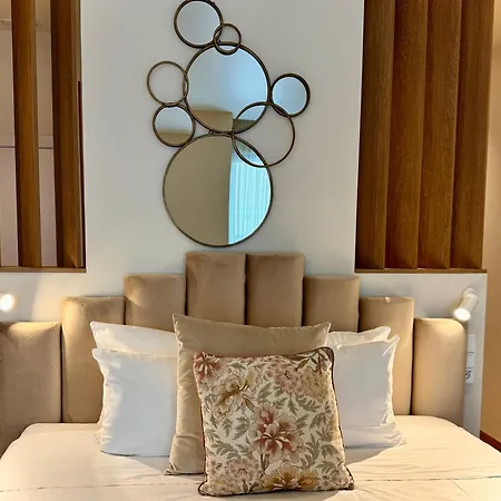 Silken Comfy Studios Hotel-2