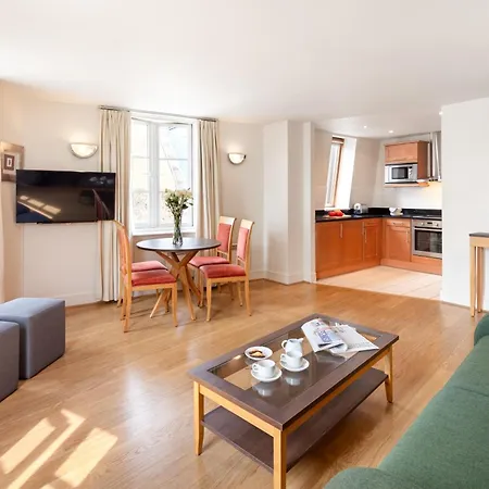 Marlin Apartments London City - Queen Street-3