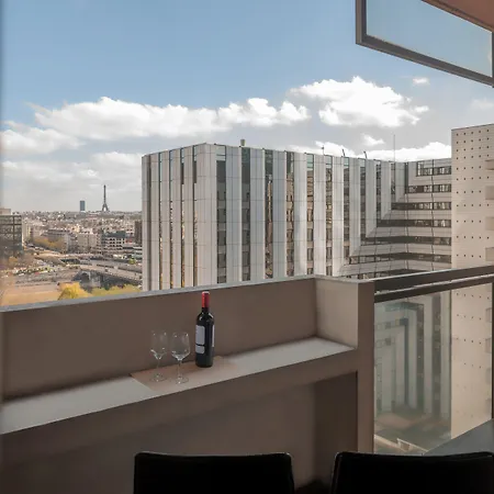 Citadines La Defense Paris-3