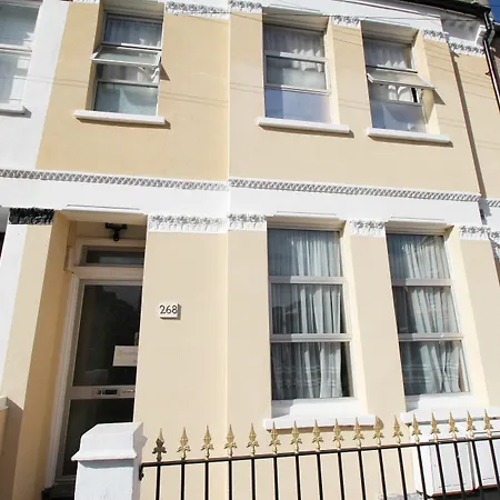 Flexistay Aparthotel Tooting-3