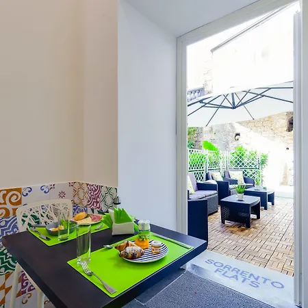 Sorrento Flats-2