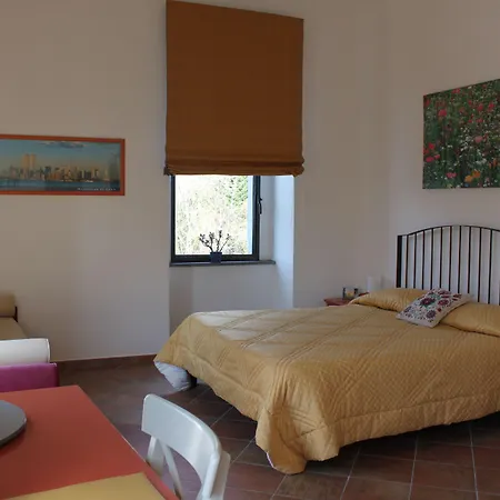 Flegrea House - Casa Rosa-2