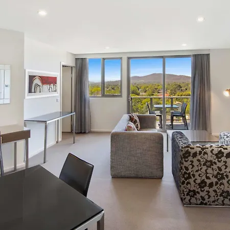 Adina Serviced Apartments Canberra Dickson-3
