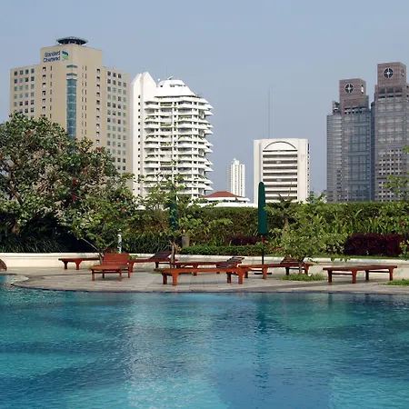 Batavia Hotel & Serviced Apartments Jakarta-3
