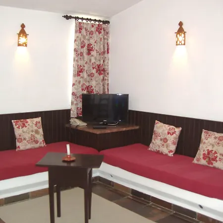 Apartamentos Turisticos Marsol-2