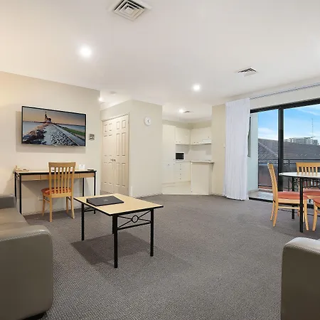 Wollongong Serviced Apartments-3