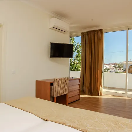 Lagoa Hotel-3