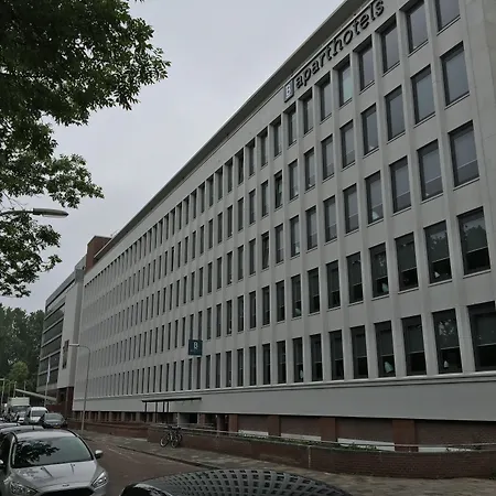 B-Aparthotel Kennedy-3
