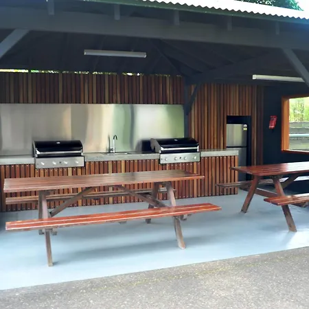 Apollo Apartments Merimbula-2