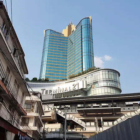 14 Place Sukhumvit Suites-3
