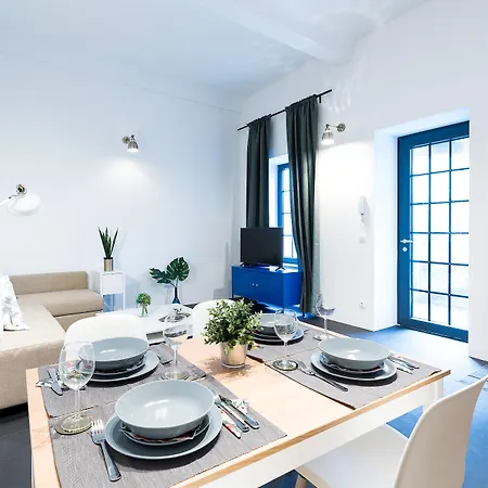 Loft Astoria-3