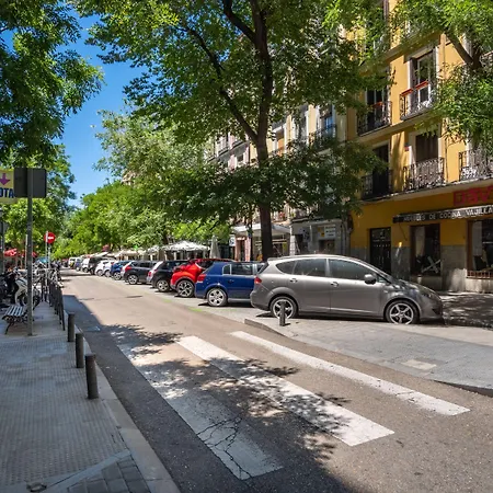 limehome Madrid Calle Ave María-2