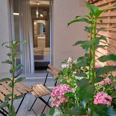 Aparthotel Rimska 14-2