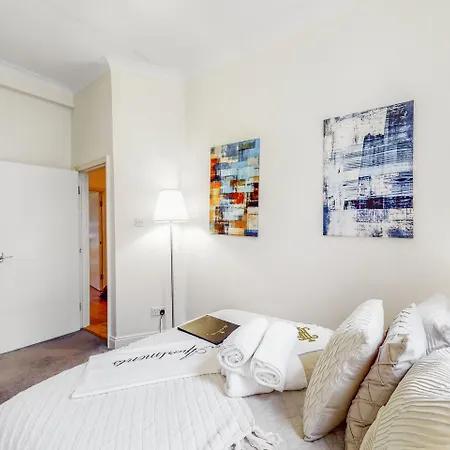 Park Lane Apartments Marble Arch-2