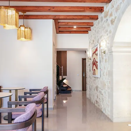 La Montre Luxury Boutique Suites-3