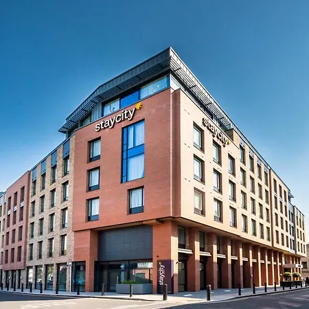 Staycity Aparthotels Dublin City Centre-3