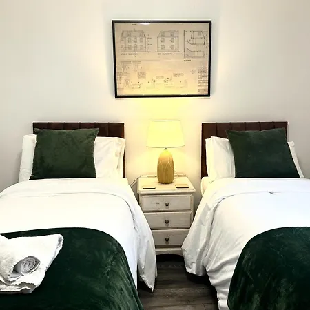 Guest And The City - Group Bookings-3