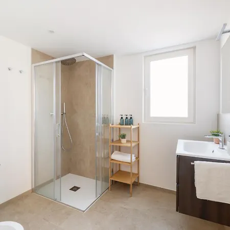 Schloss Locarno - Suites & Apartments-2