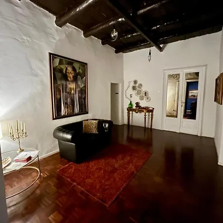 Plebiscito Suite Apartment-2