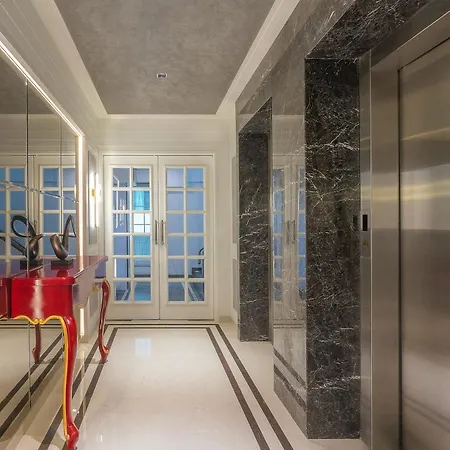 Grand Residency Hotel & Serviced Apartments-3