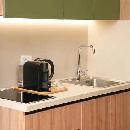 Retreat Apartments-2