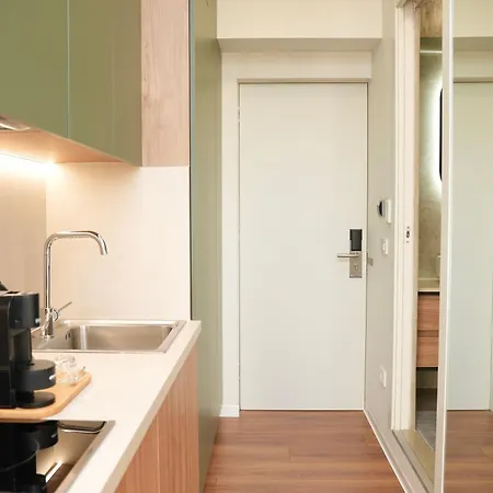 Retreat Apartments-3