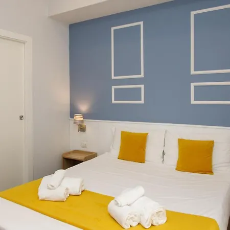 HOTIDAY Room Collection - Napoli Botanique-2