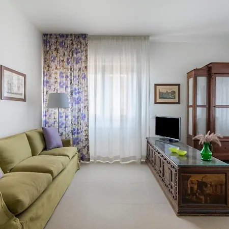 Marbela Apartments & Suites-3