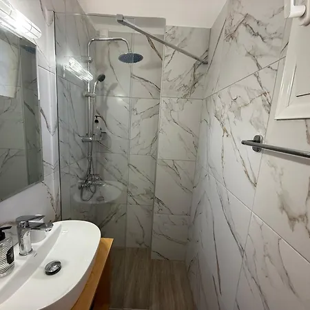 Florida Hotel & Apartments - Adults Only-2