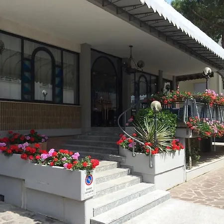 Hotel & Residence Al Mare-2