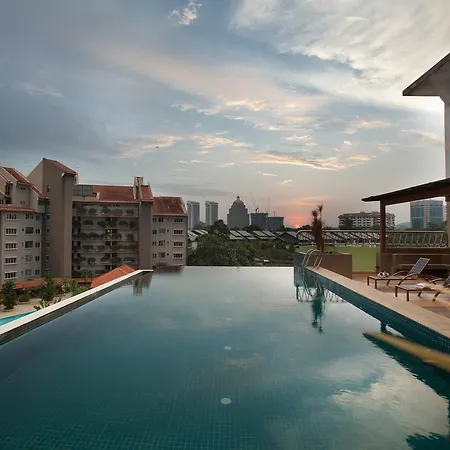Peninsula Residence All Suite Hotel-2
