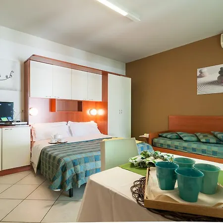 Riviera Residence-2