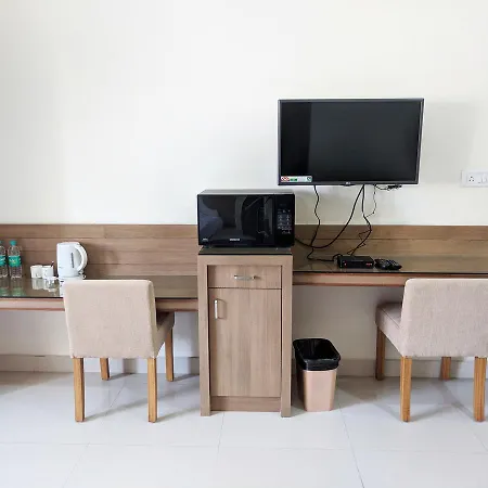 Clyford Suites-3