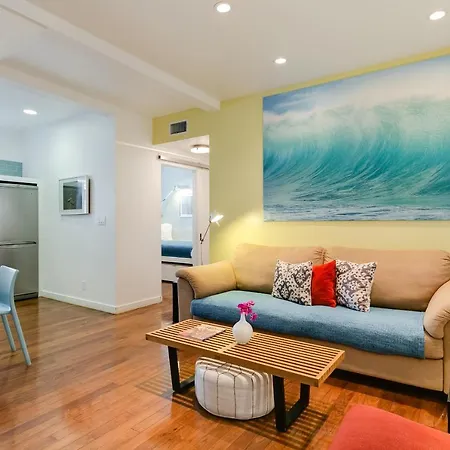 Venice Beach Vacation Condos-3