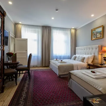 Slabur Residence-2