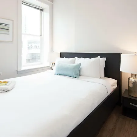 Sonder — Roosevelt Suites-2