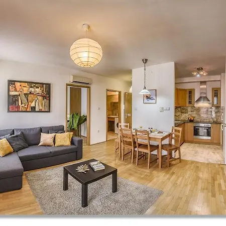 Avantgarde Apartments-3