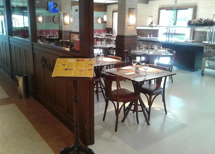 Flat Em Hotel 4 Estrelas Ed Alpenhaus Gramado-4 Pessoas