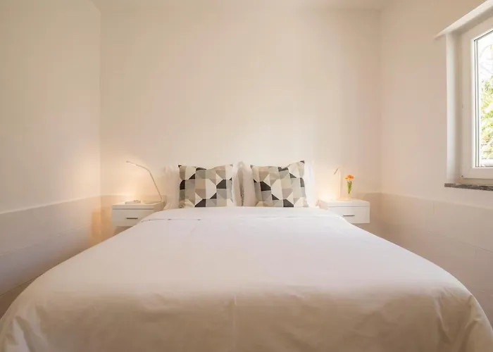 Alojamento com o café da manhã Apenas: Alto Mar Inn