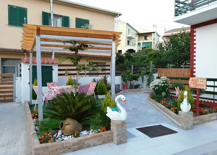 Luna Bianca - Corfu Apartments