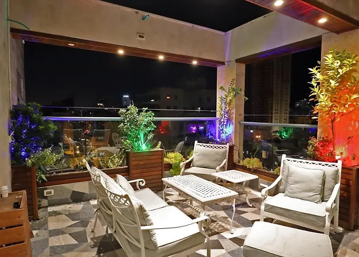 Luxury Rooftop Apartment In Netanya