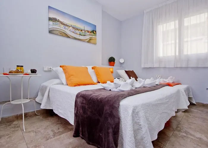 Barcelona City Seven Hostal